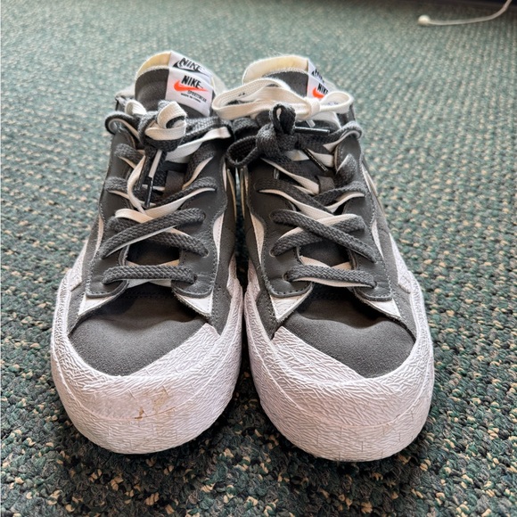 Size 12 - Nike sacai x Blazer Low Iron Grey - Picture 5 of 5